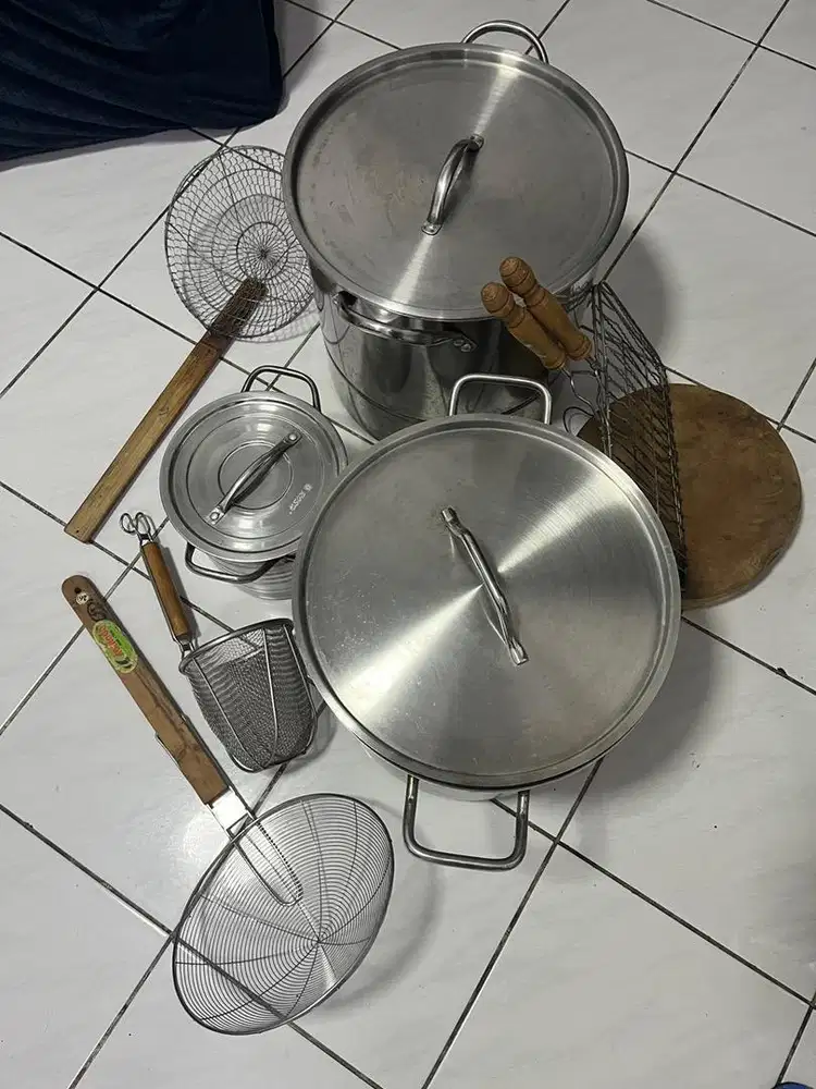 Peralatan catering cafe panci