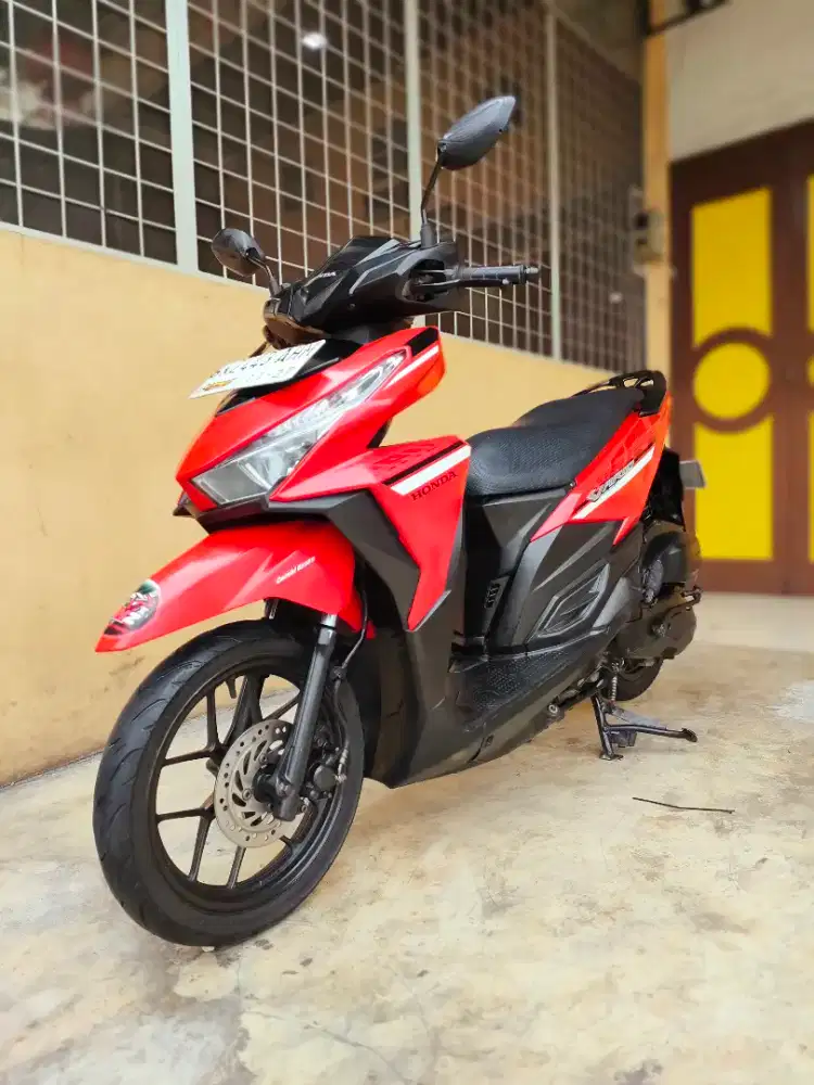 Honda Vario / Vario 125 2017 CBS ISS, Red Premium Metalic, Unit Mulus.