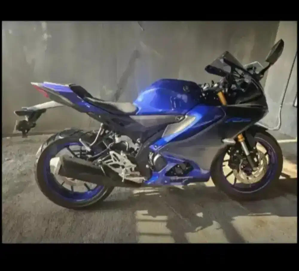 YAMAHA R15 V4 seperti baru