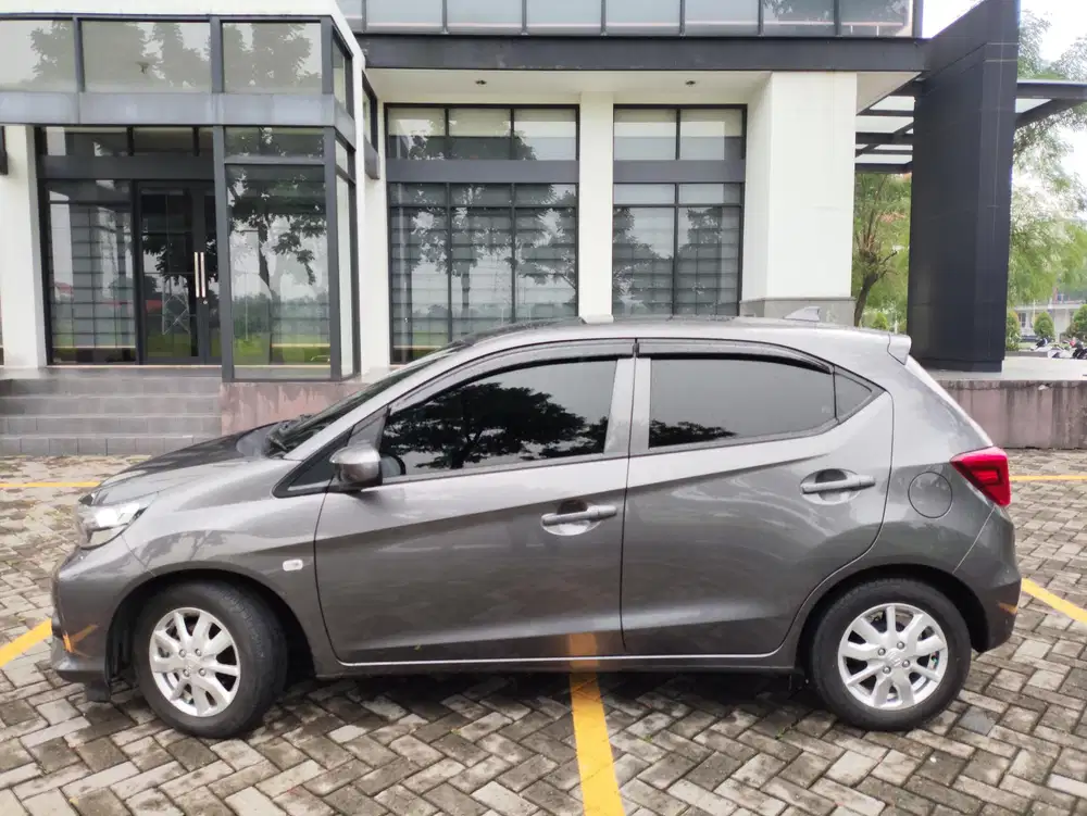 Honda Brio Satya 1.2 E Cvt 2022 Bensin