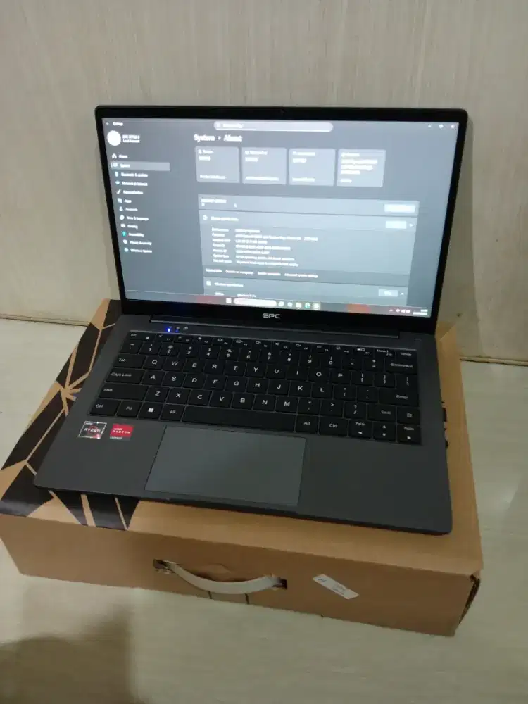 [GARANSI PANJANG] Laptop SPC Style 5 Ryzen 5 3500u 8/256 Fullset