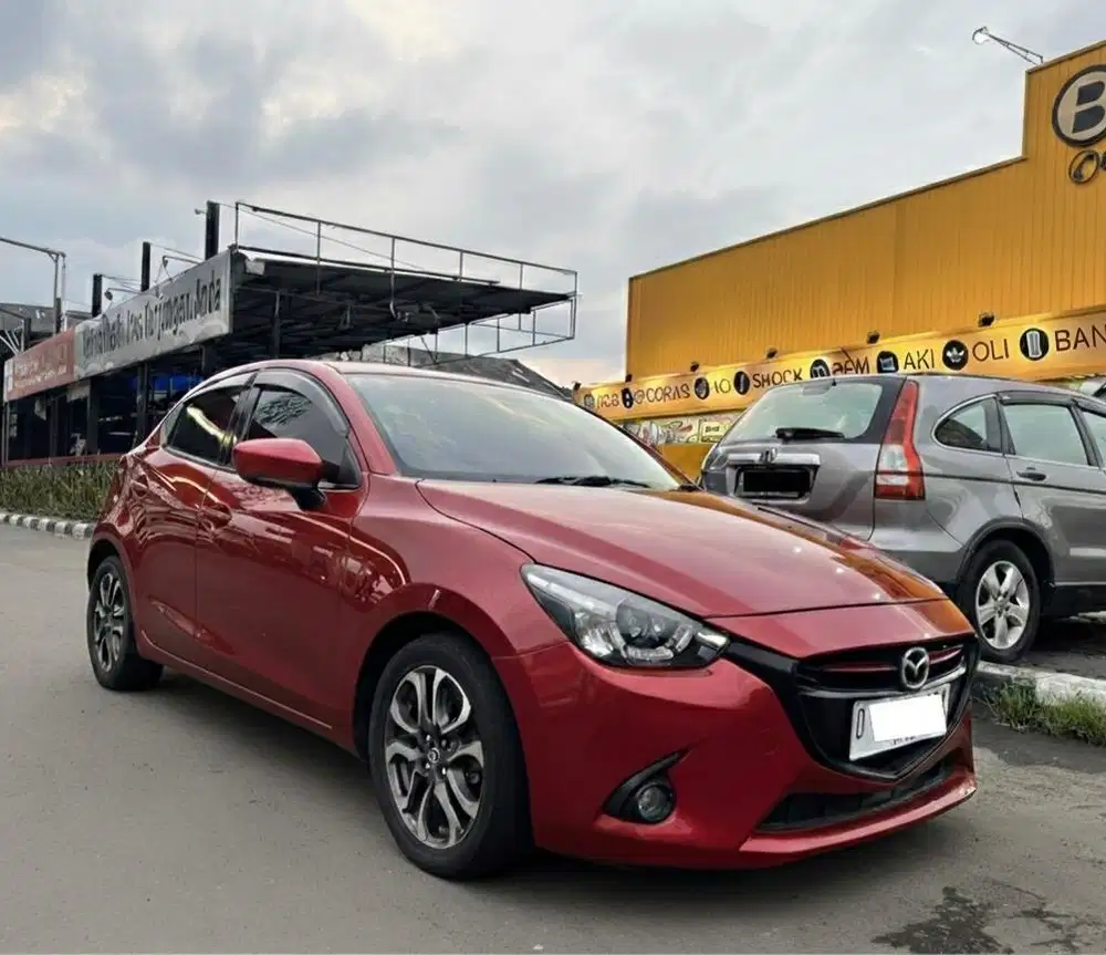 MAZDA 2 R SKYACTIV 2016 - Soul Red - Perawatan Kondisi Istimewa!