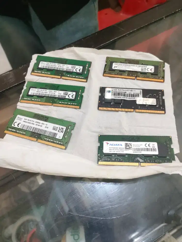 Menerima Komputer Bekas Berbagai Merk