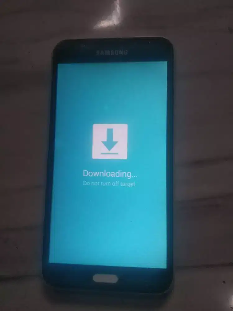 Samsung J7 minus unit aja