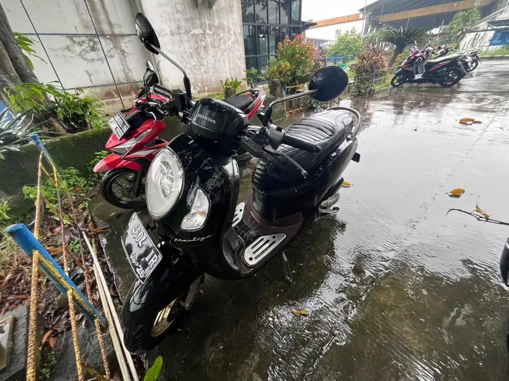 Scoopy Second Tahun 2021