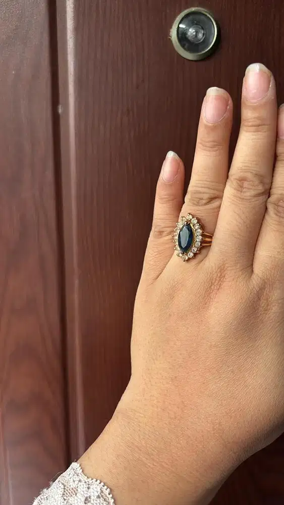 Cincin mata hijau (deep)