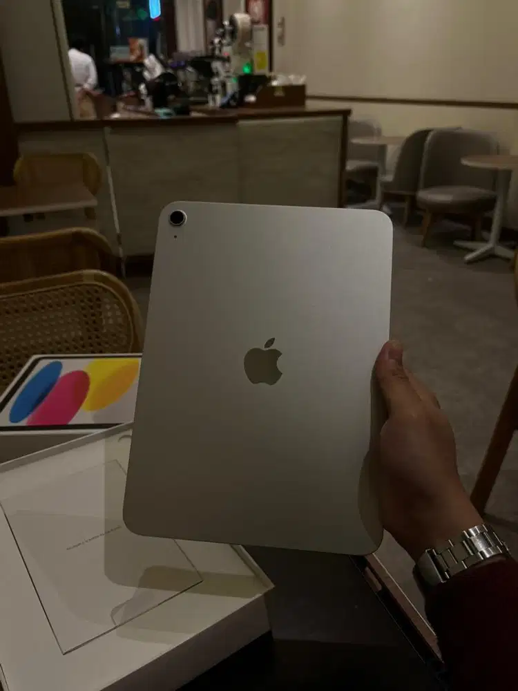 iPad Gen 11 128gb Silver (International)