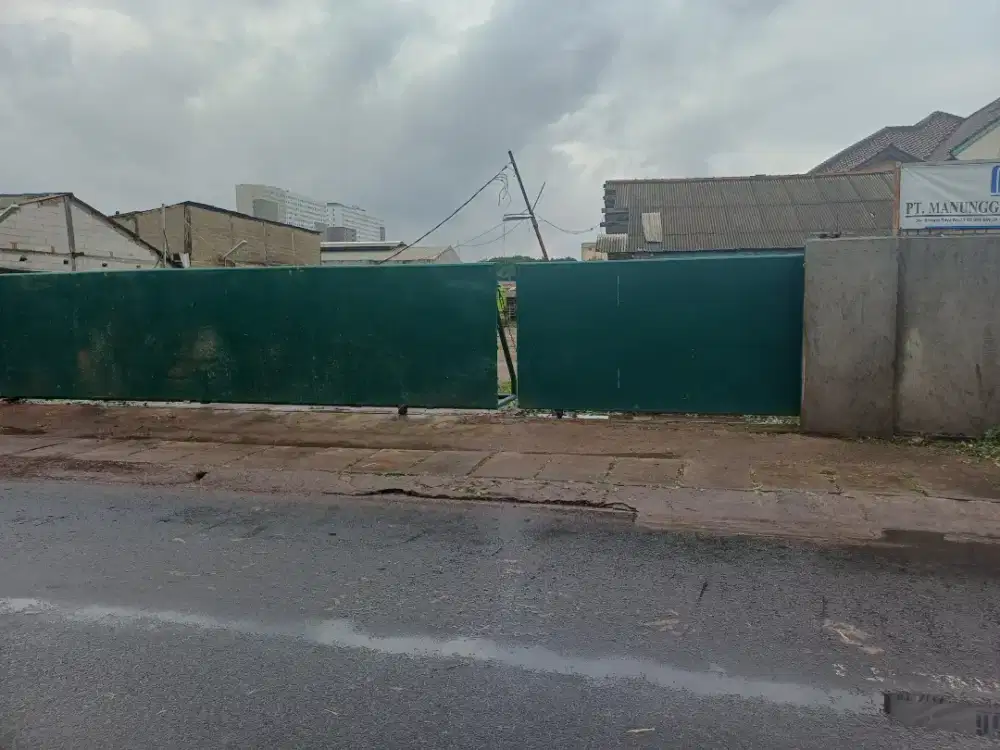 DIJUAL  TANAH 2.870 mtr  / 1.400 mtr DI JAKARTA TIMUR DEKAT TOL