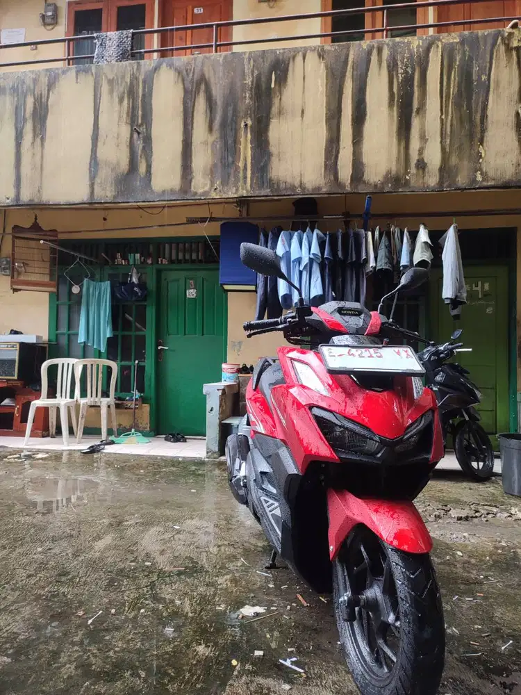 Honda vario 160 cbs, di jual kebutuhan mendesak
