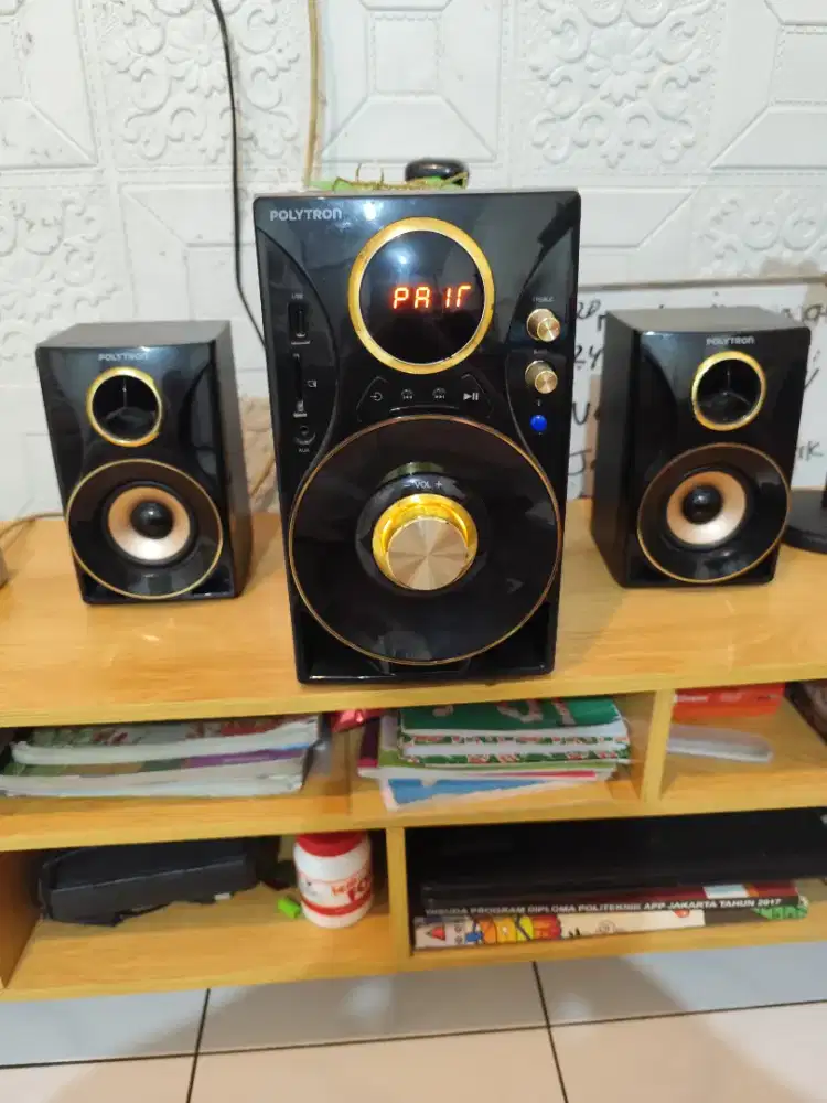 POLYTRON PMA 9310 speaker portabel Aux/bluetooth/usb