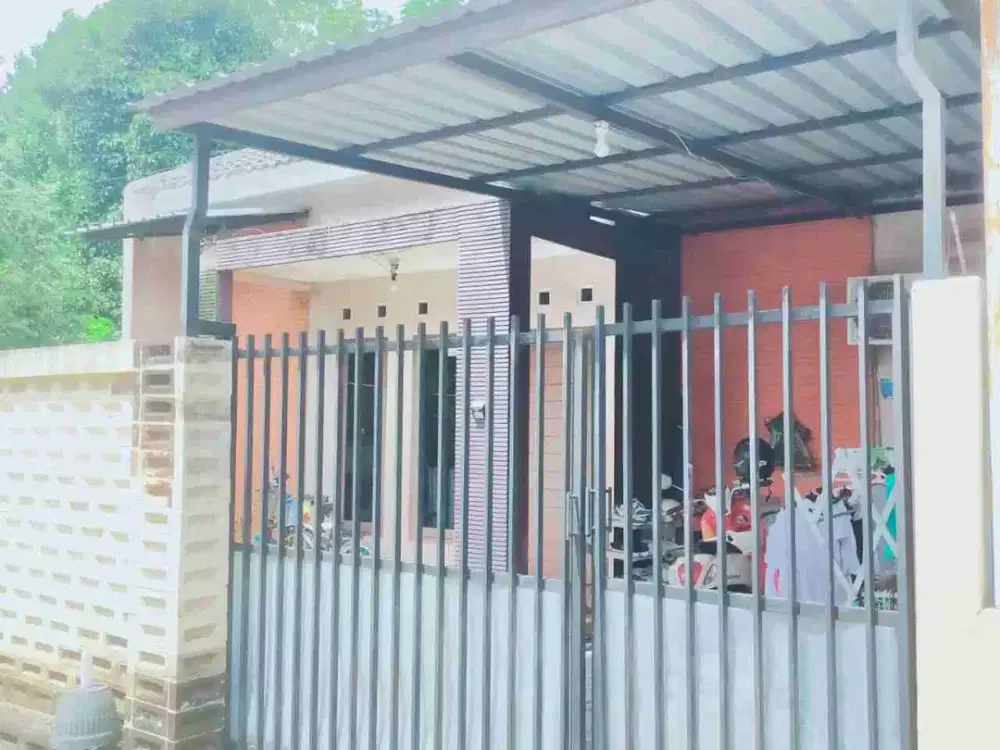 rumah dekat pasar godean