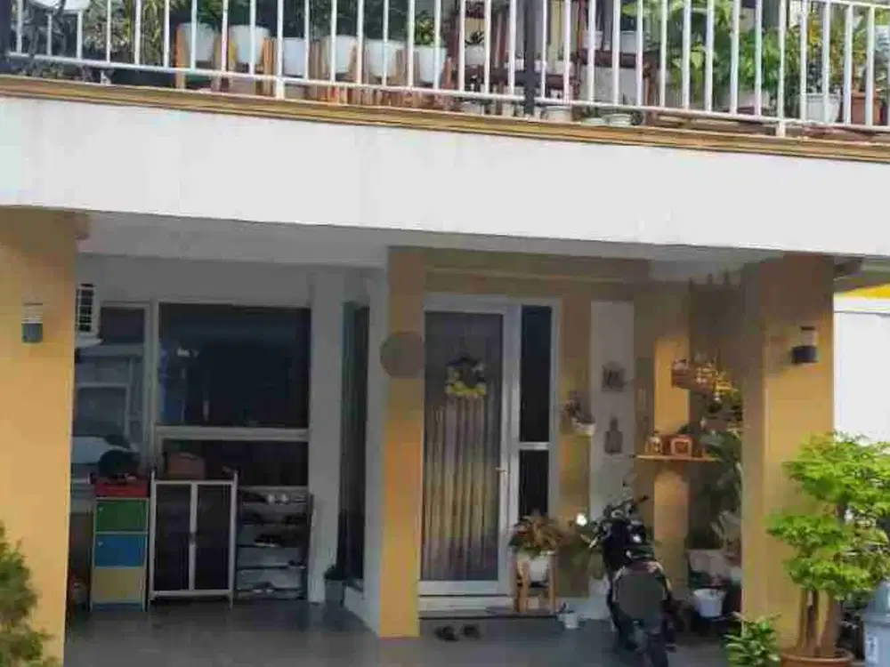 RUMAH CANTIK DI BUKIT WAHID REGENCY MANYARAN SEMARANG BARAT
