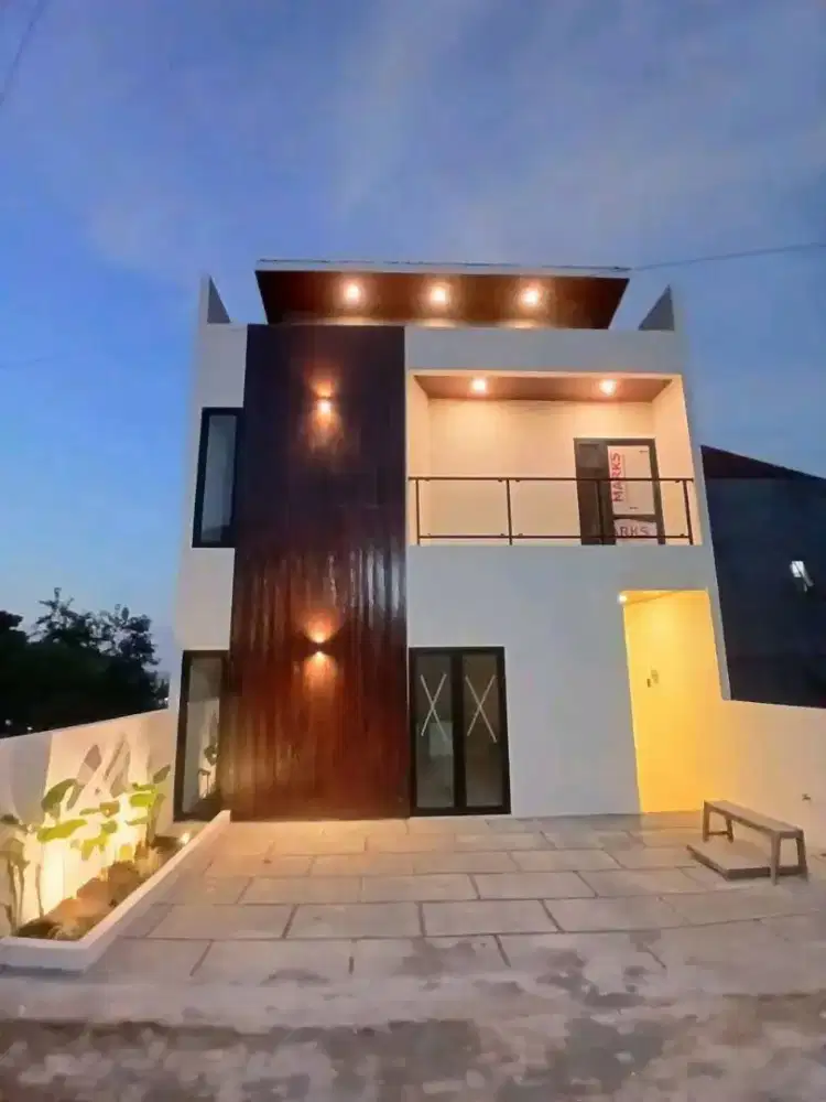 Rumah Siap Huni Dijual di Jl. Kaba Timur Raya, kel Tandang