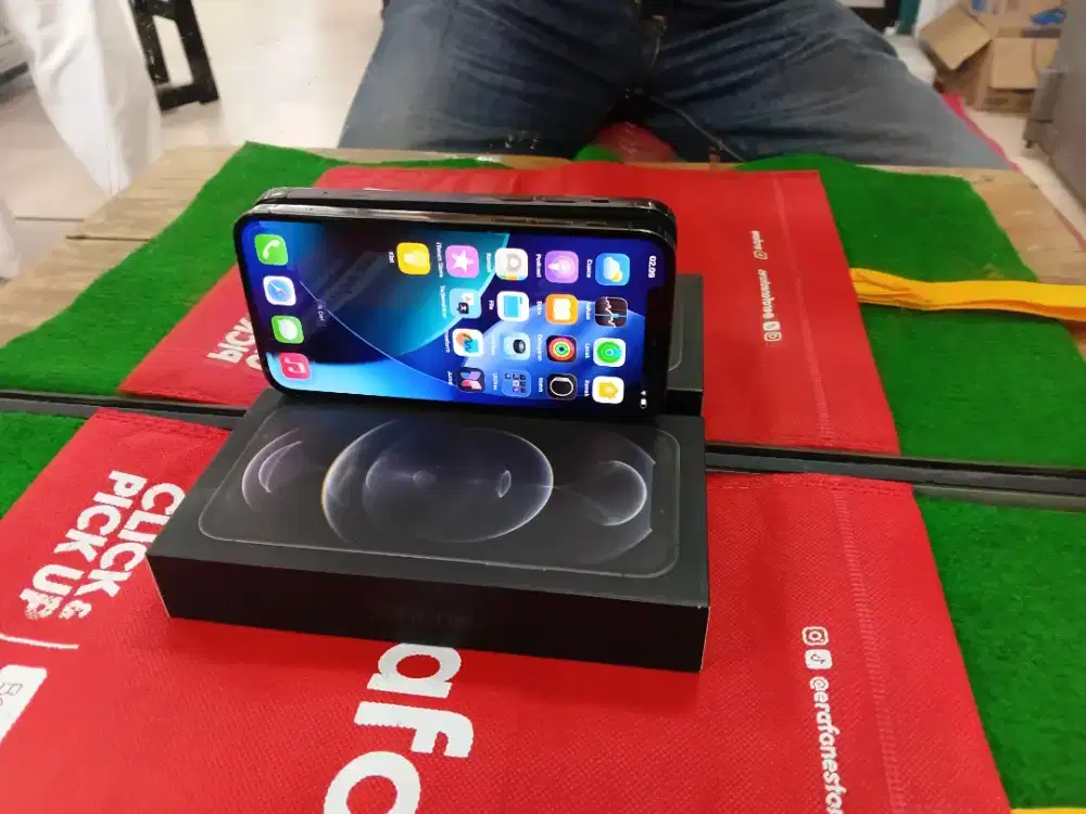 Iphone 12 pro 128 gb mulus lengkap gransi Ibox pa/a