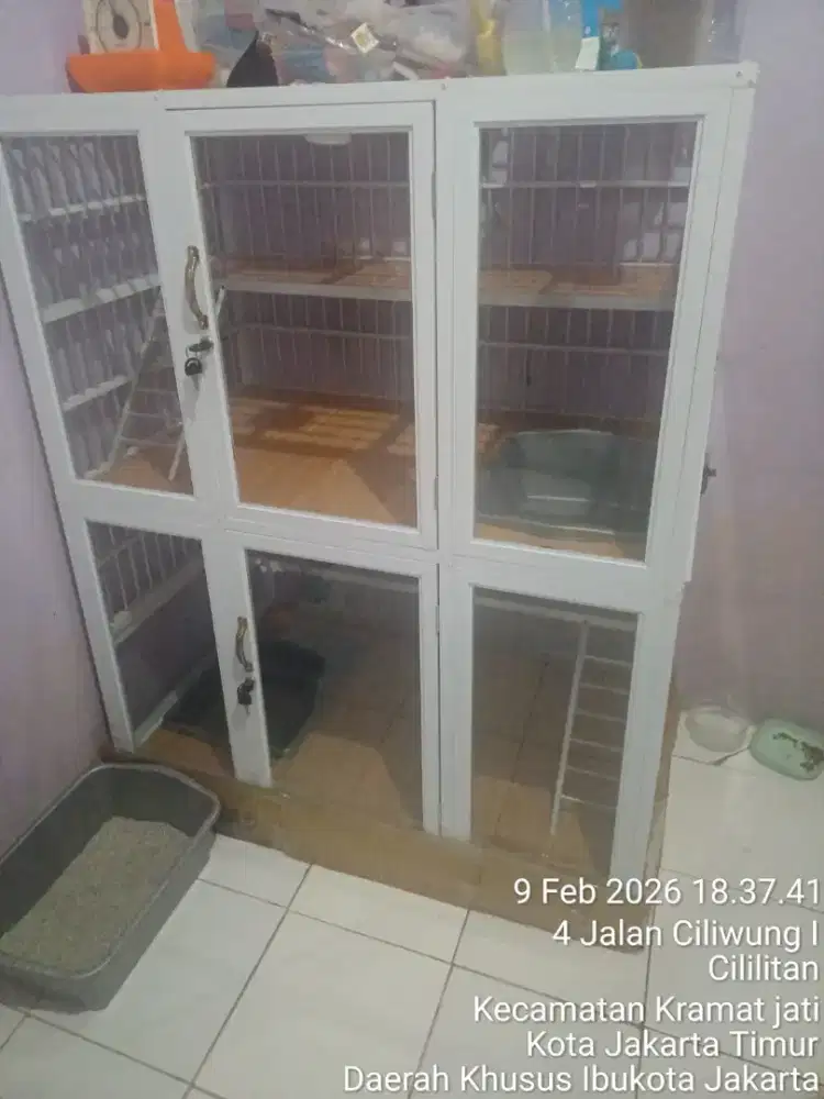 Kandang kucing alumunium 2 pintu