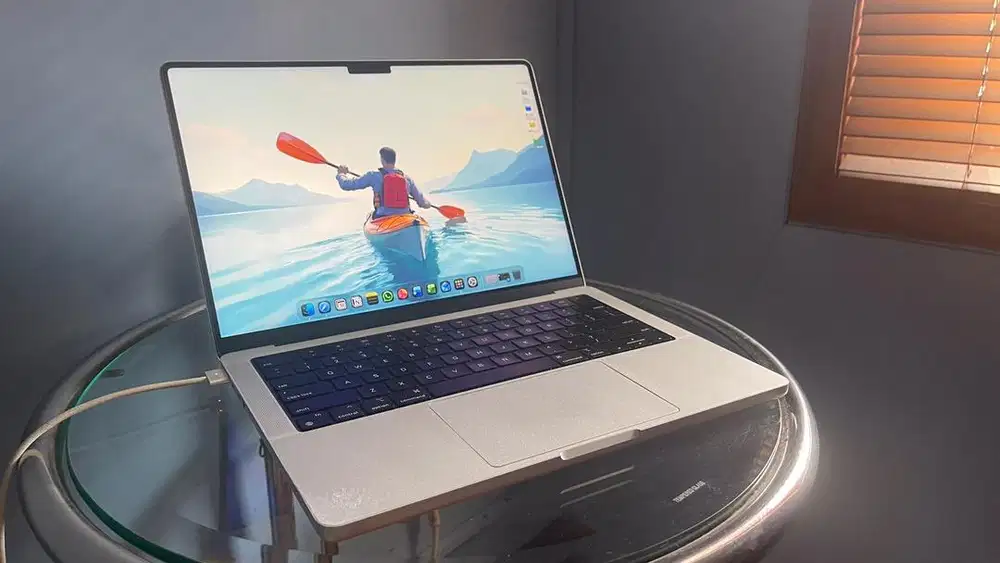 Macbook Pro 2021 14 inci M1 RAM 16GB SSD 512GB