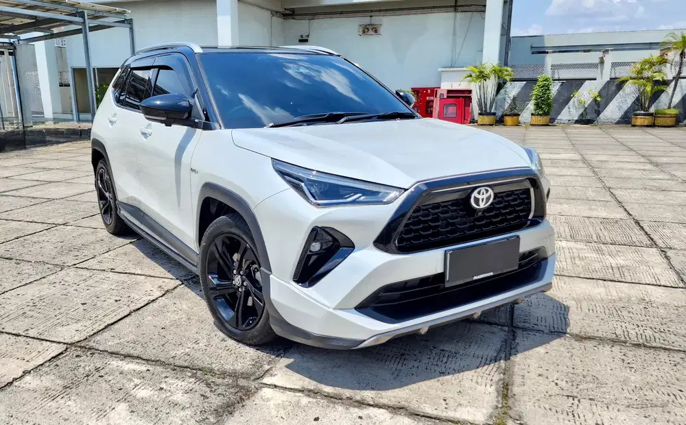 [KM 20 RIBUAN]TOYOTA YARIS CROSS S GR HEV HYBRID TWOTONE TCO 2024