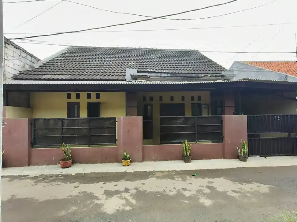 Rumah second dijual cepat 115m²(490jt)Auri Cisalak Cimanggis Depok
