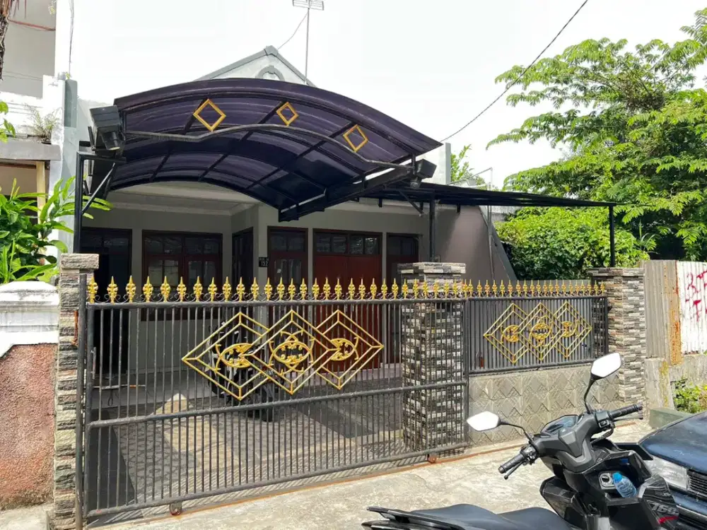 DIJUAL/DISEWAKAN RUMAH DALAM KOMPLEK SARIJADI BANDUNG