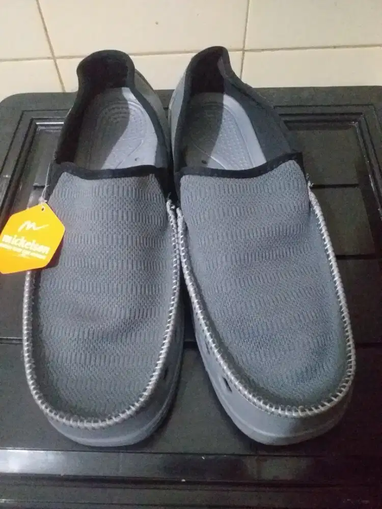 Mickelson MC hitam as 44 warna abu2.Lok bandung kota