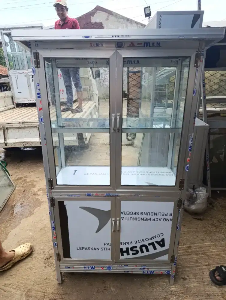 Jual Etalase bensin, kondisi baru, Lok Pondok cabe udik, Tangsel