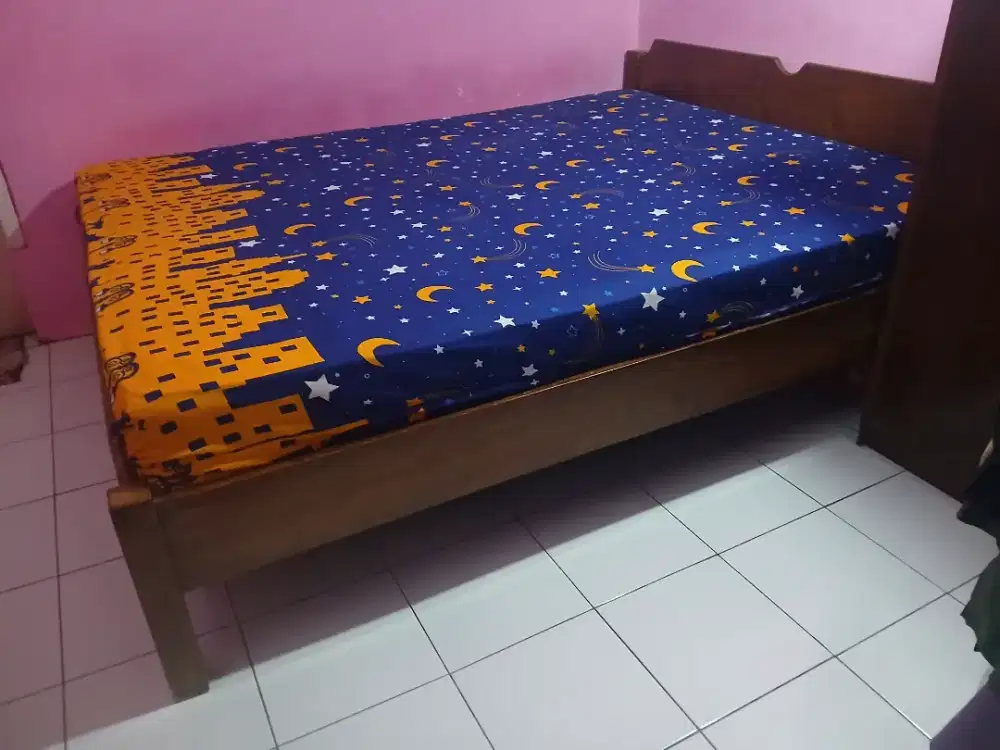 Dijual tempat tidur jati & springbed size 160×200