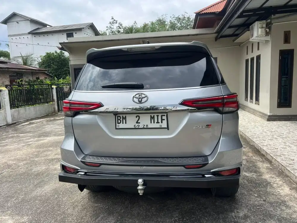 Dijual Fortuner 4x4
