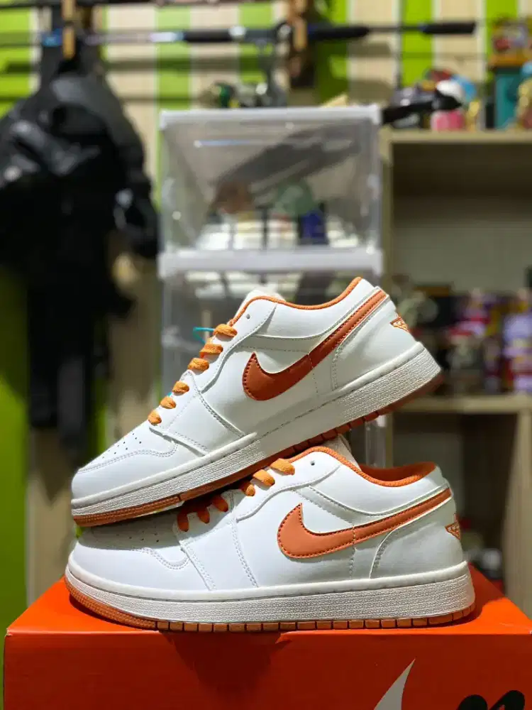 Sepatu Nike Orenhard size42