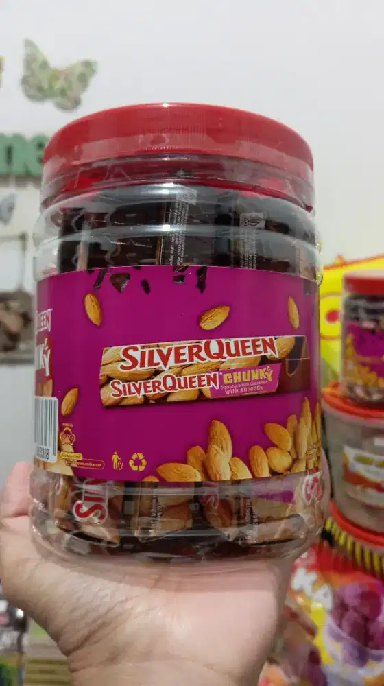 Coklat silverqueen chungky bar isi 12 pc