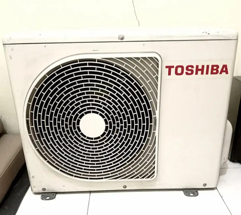 AC Toshiba outdoor saja 3/4 Pk