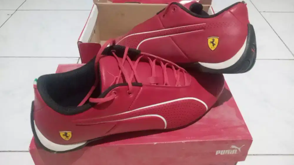 Puma Ferrari sports 43sz