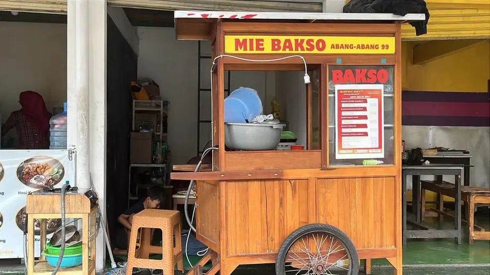 Jual Cepat Gerobak Bakso (Baru pakai 1 tahun)