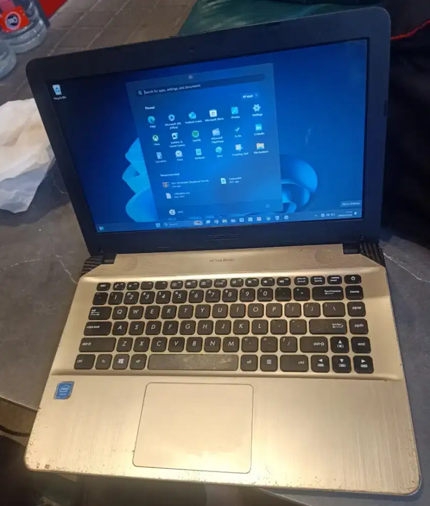 Laptop 14 inch ASUS X441M NORMAL BODISLIM