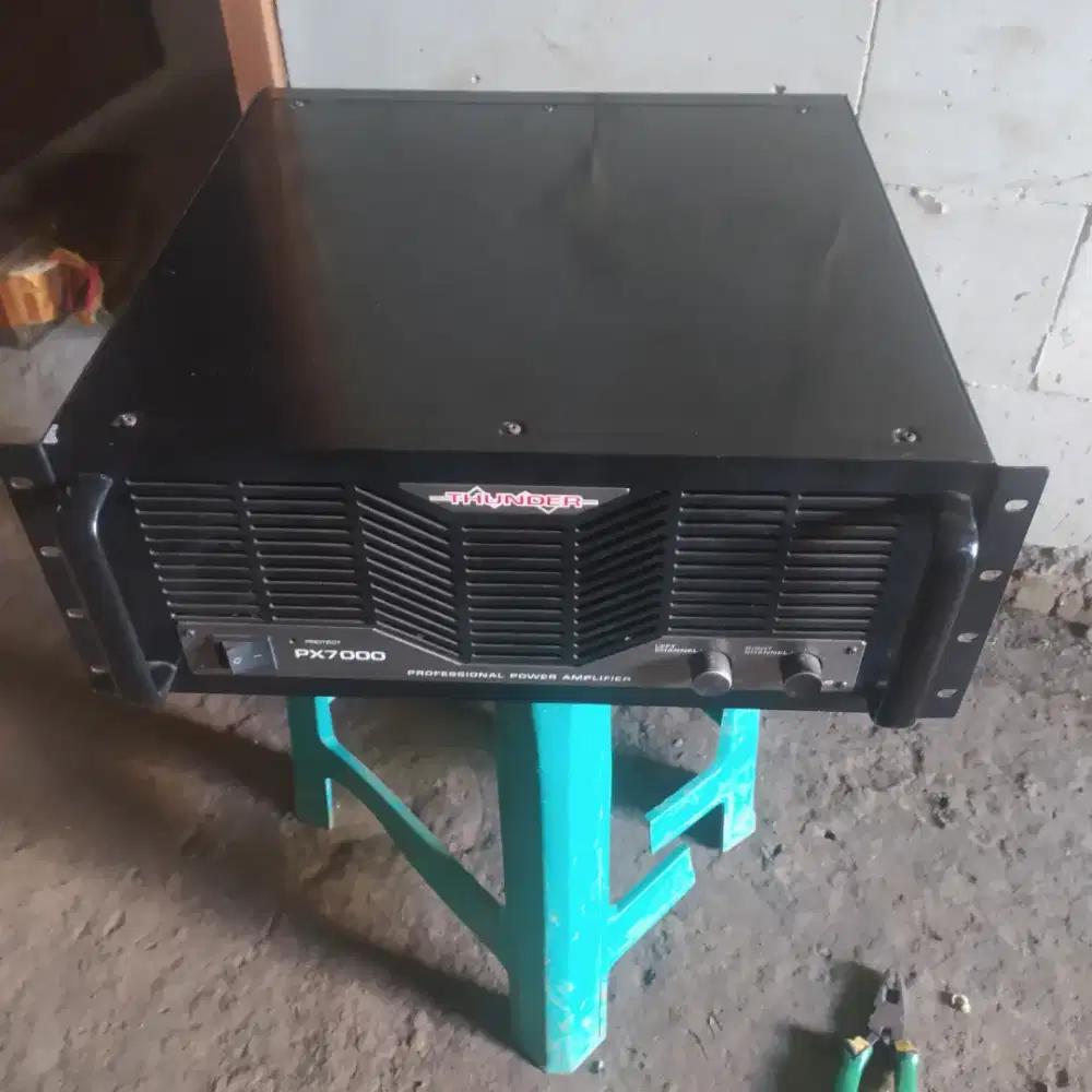 Box power thunder px 7000 3u kondisi baru