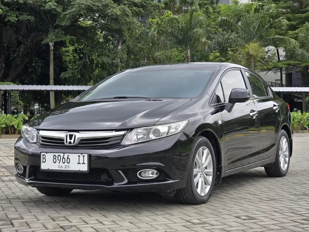 Honda Civic 1.8 AT 2013 Bensin