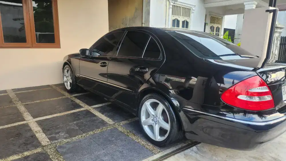 Sale mercy w211 e240 elegance at