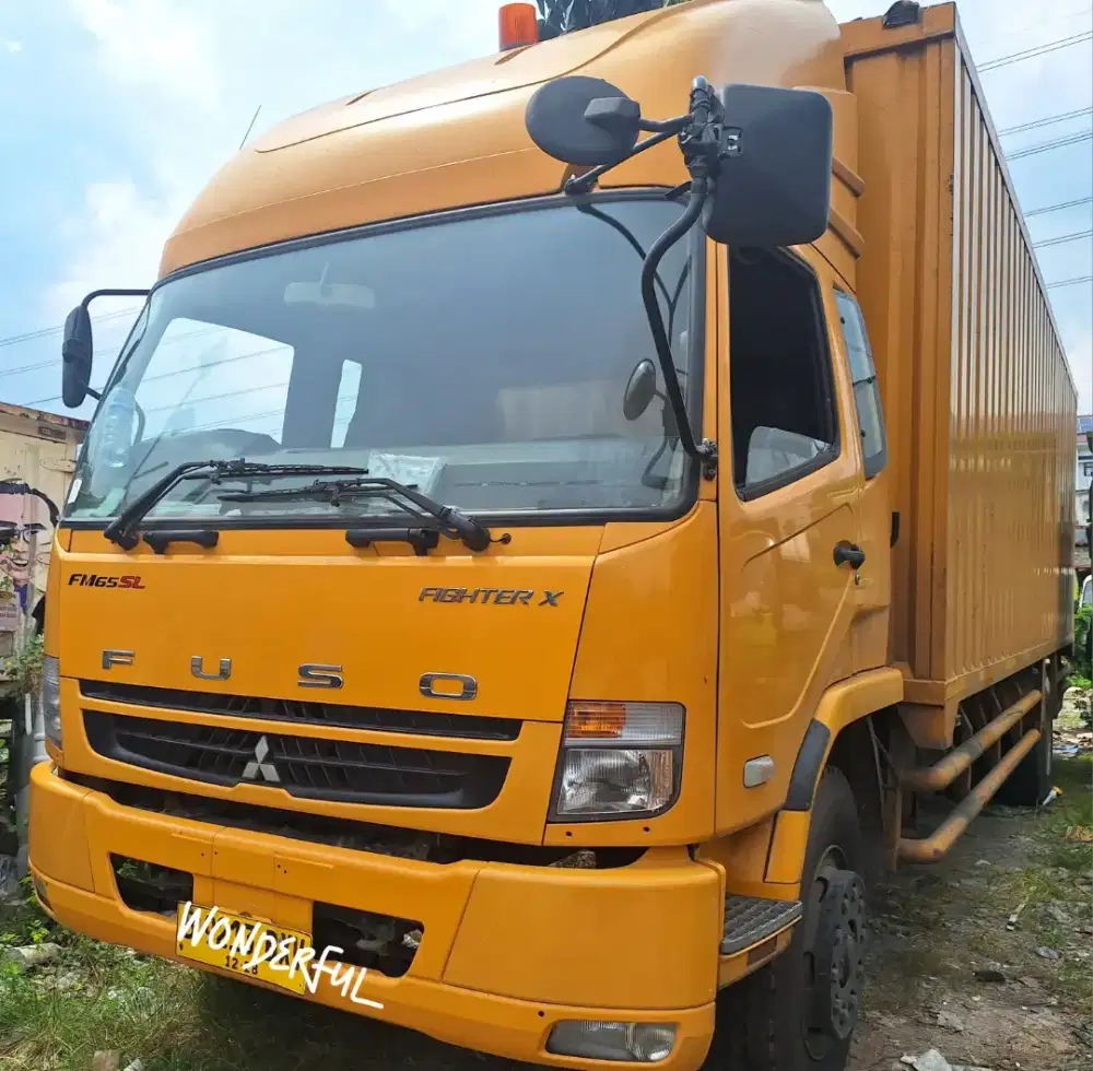 Mitsubishi Fuso Fighter X FM 65 SuperLong Box Long 8.6mtr Bio Solar