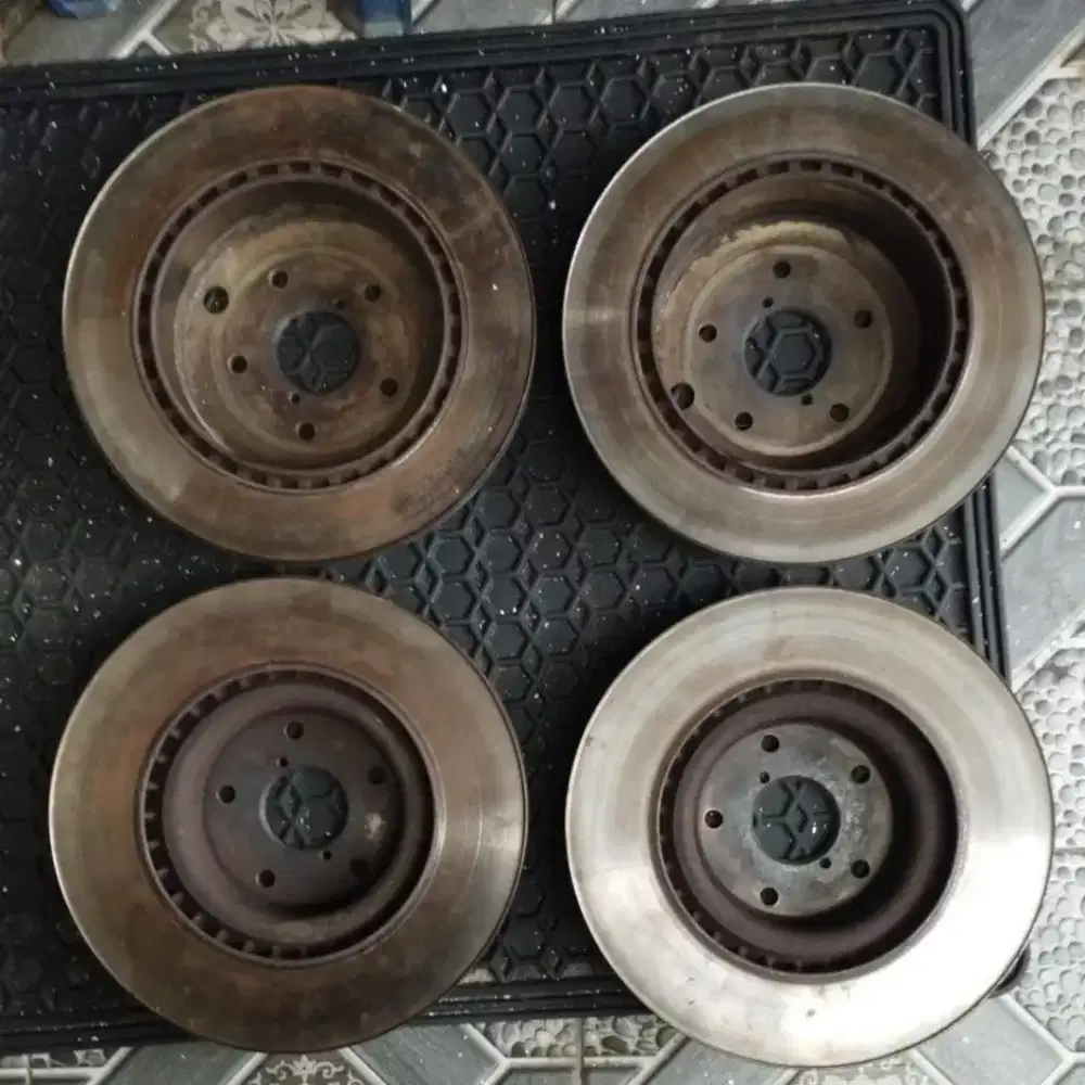 Disc cakram piringan mobil original brembo