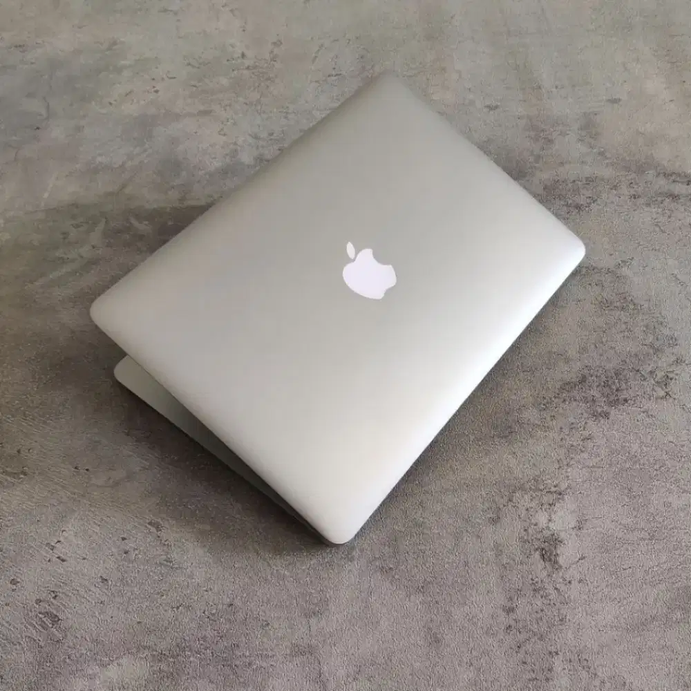 Macbook Air 2017 8/256