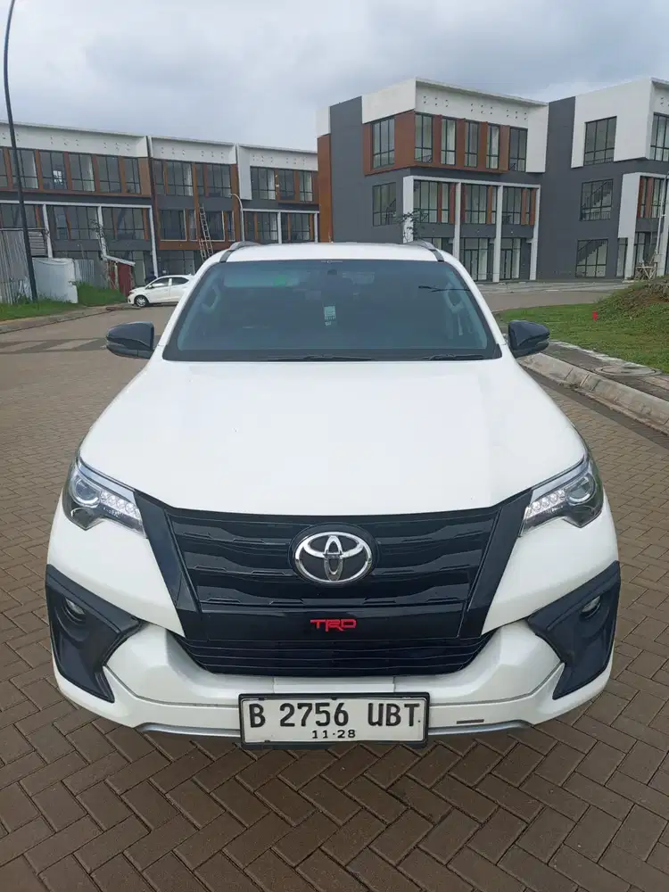 Toyota Fortuner VRZ 4x2 AT 2018 Bensin