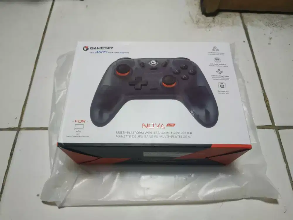 Gamepad Gamesir T4 Nova Lite Clear Back Like New