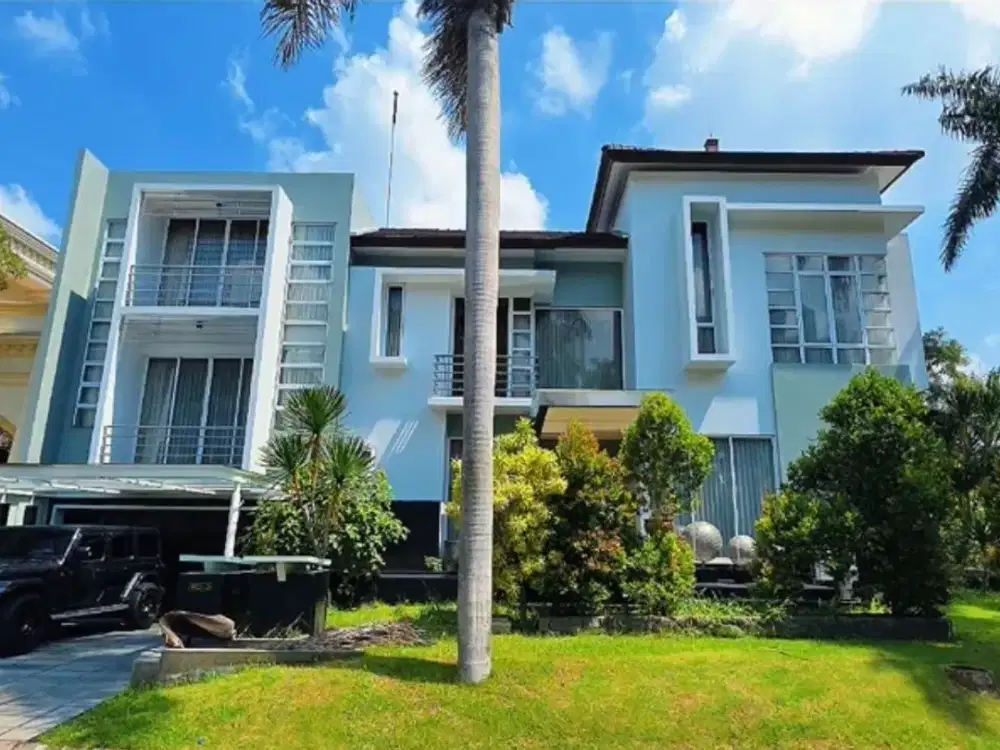 PAKUWON INDAH VILLA BUKIT REGENCY STRATEGIS, POOL, JACUZZI