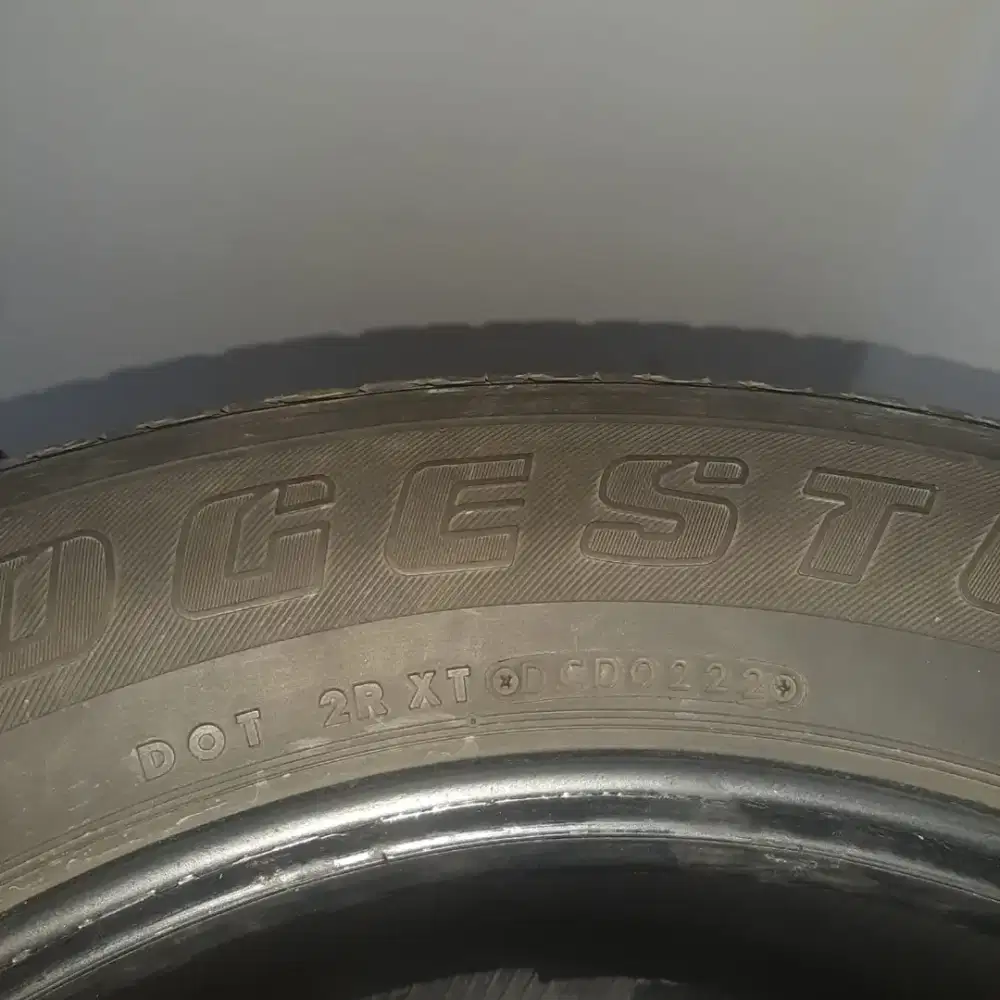 Ban Bekas Brigestone Pajero Dakar, Fortuner 265/60/R18 DOT 2022