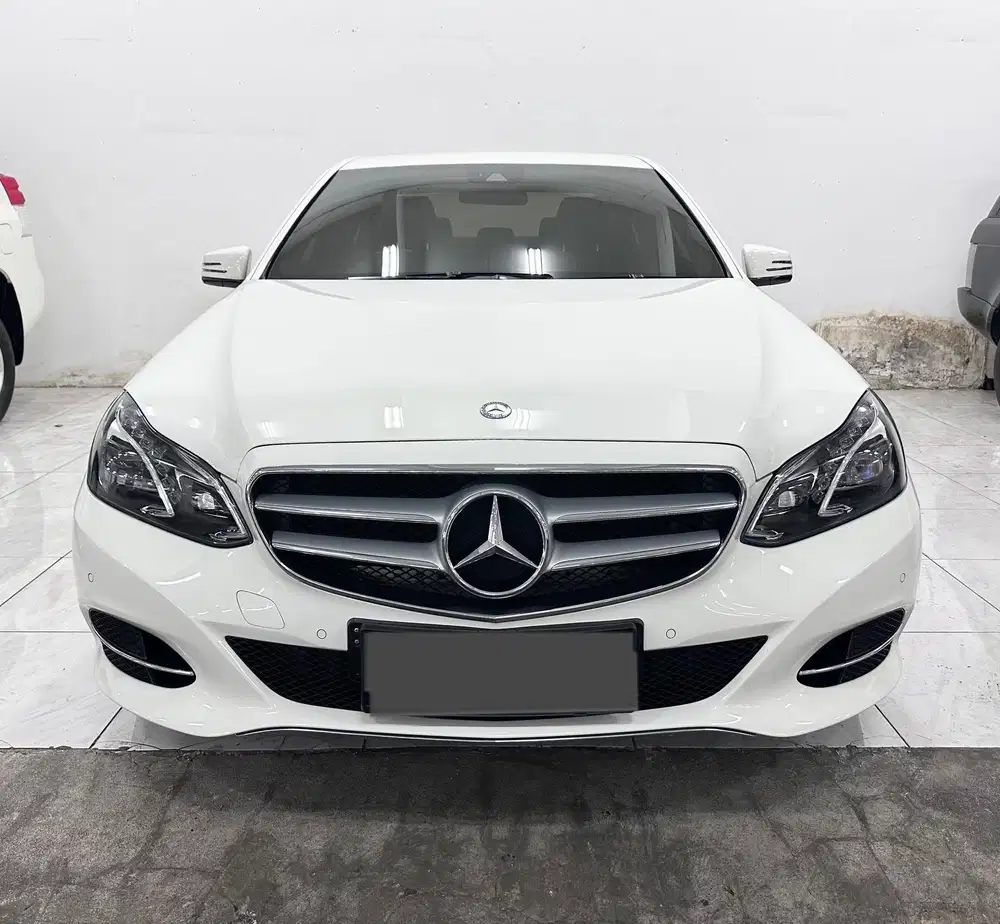 E250 2015 nik 2014 Km Low Full Original Istimewa Seperti Baru