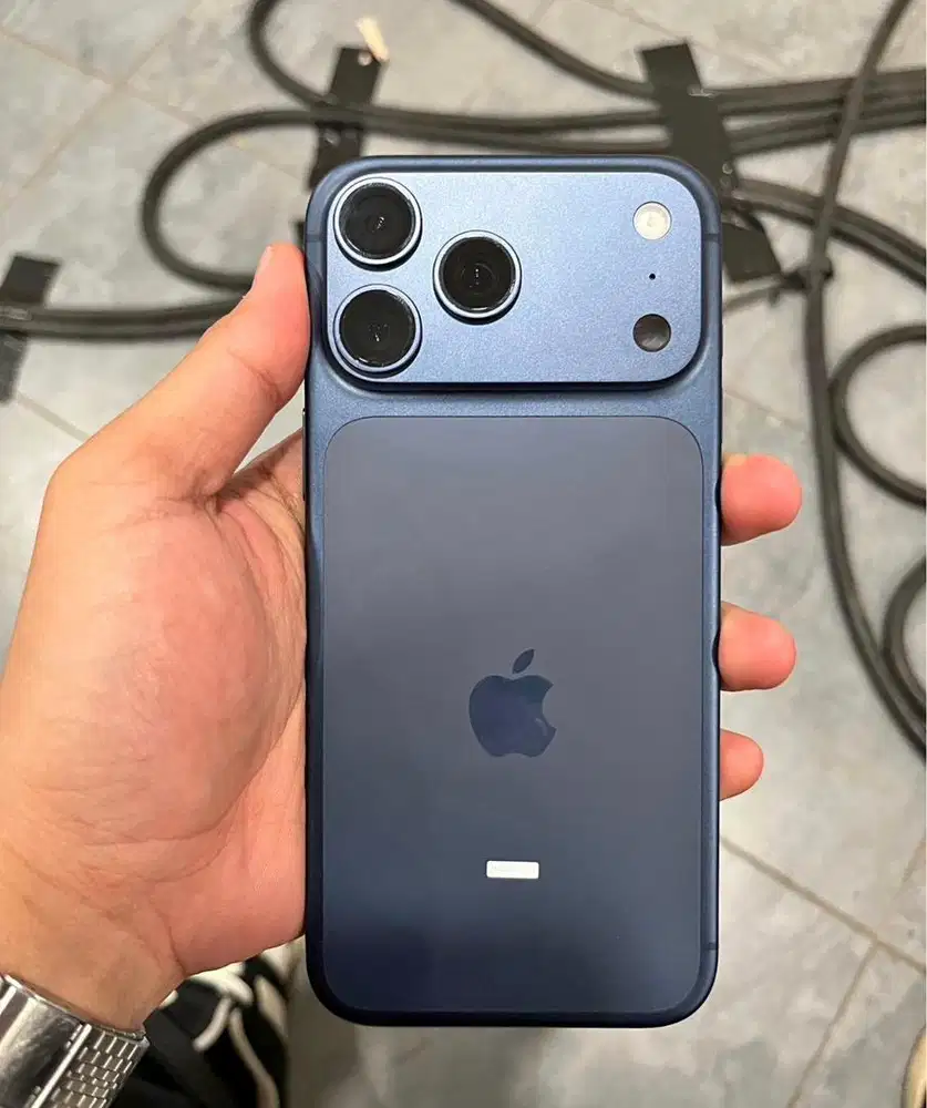 IPHONE 17 PROMAX IBOX