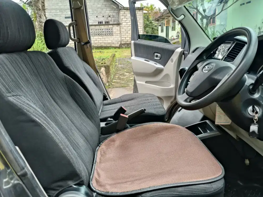 Daihatsu Luxio X 2023 Manual