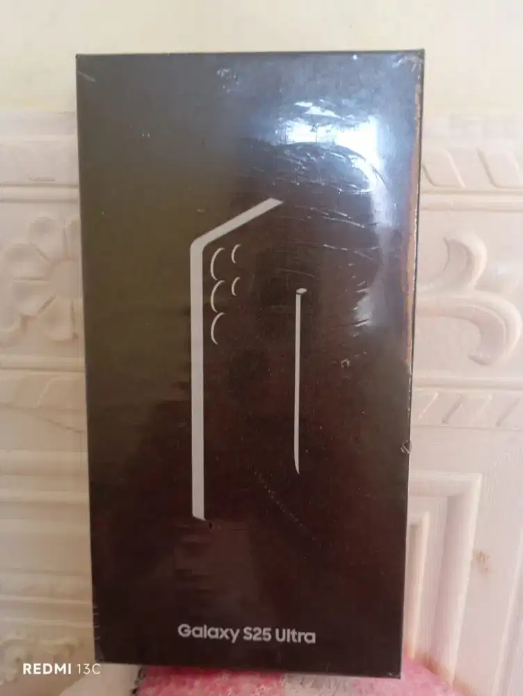 Samsung S25 Ultra Ram 12/256 Black msh segel jual cepet