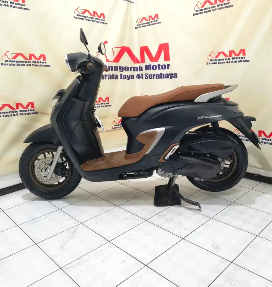 Ready Km 4 Ribu Honda Stylo 160 ABS tahun 2024 warna hitam