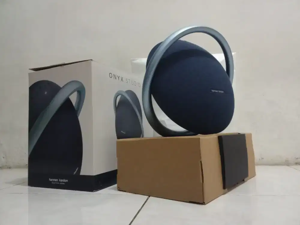 Harman Kardon Onyx Studio 7- Like new,  belum pernah dipakai, mulus