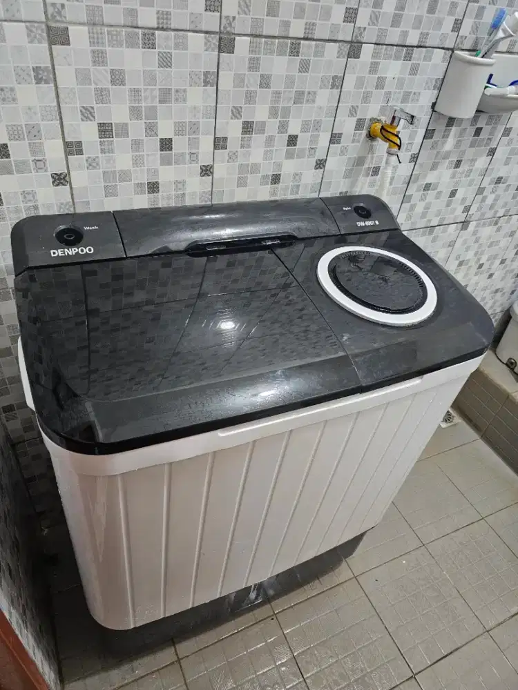 Mesin cuci DENPOO DW 8907B